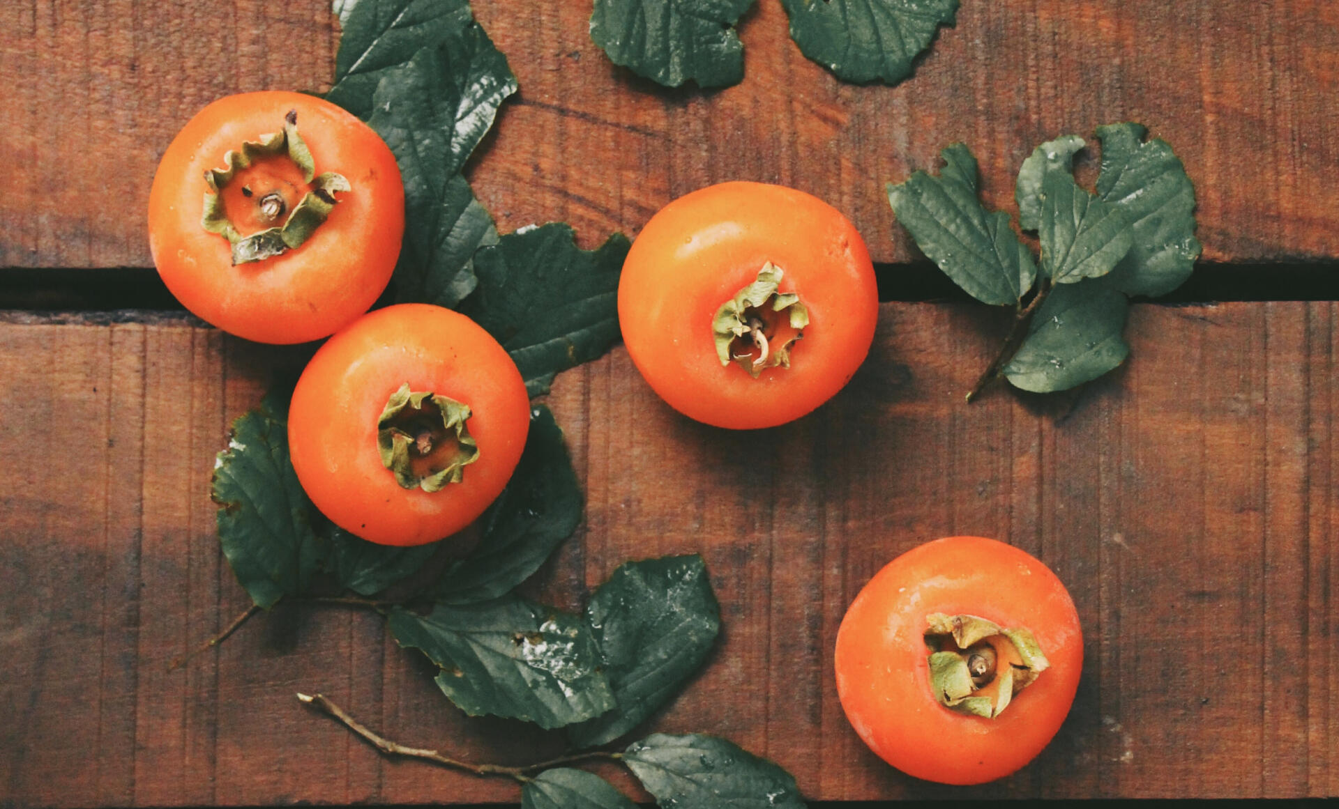 Girl presenting a Hass Avocado